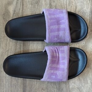 PINK M Slides